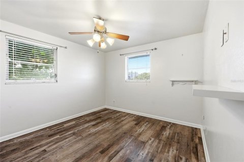 Villa ou maison à louer à Tampa, Floride: 3 chambres, 139.73 m2 № 2432675 - photo 24