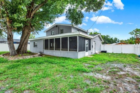 Villa ou maison à louer à Tampa, Floride: 3 chambres, 139.73 m2 № 2432675 - photo 17