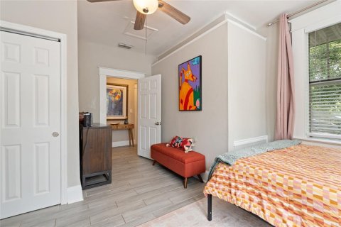 Casa en alquiler en Tampa, Florida, 4 dormitorios, 289.58 m2 № 1901529 - foto 29