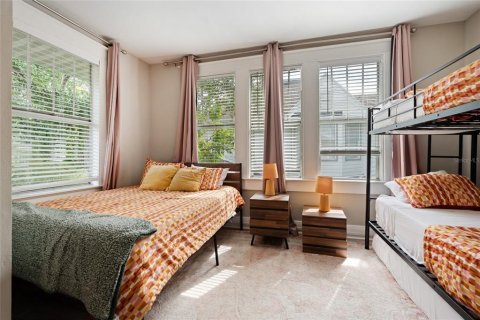 Casa en alquiler en Tampa, Florida, 4 dormitorios, 289.58 m2 № 1901529 - foto 28