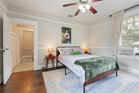 Casa en alquiler en Tampa, Florida, 4 dormitorios, 289.58 m2 № 1901529 - foto 27