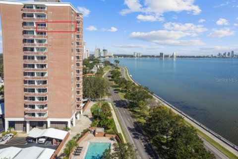Condo in Tampa, Florida, 2 bedrooms  № 2391484