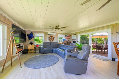 Casa en venta en Jensen Beach, Florida, 5 dormitorios, 334.45 m2 № 1480838 - foto 27