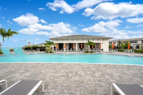 Adosado en venta en Homestead, Florida, 3 dormitorios, 143.53 m2 № 1875225 - foto 3