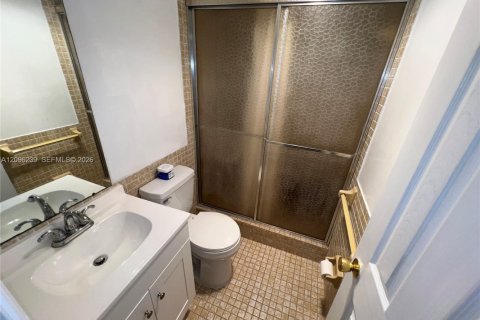 Copropriété à louer à Lauderhill, Floride: 2 chambres, 110.09 m2 № 2386960 - photo 8