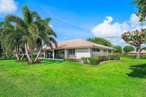 House in Boynton Beach, Florida 3 bedrooms, 203.83 sq.m. № 2154970 - photo 29