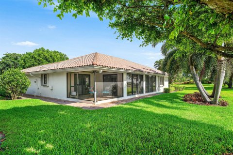 House in Boynton Beach, Florida 3 bedrooms, 203.83 sq.m. № 2154970 - photo 30