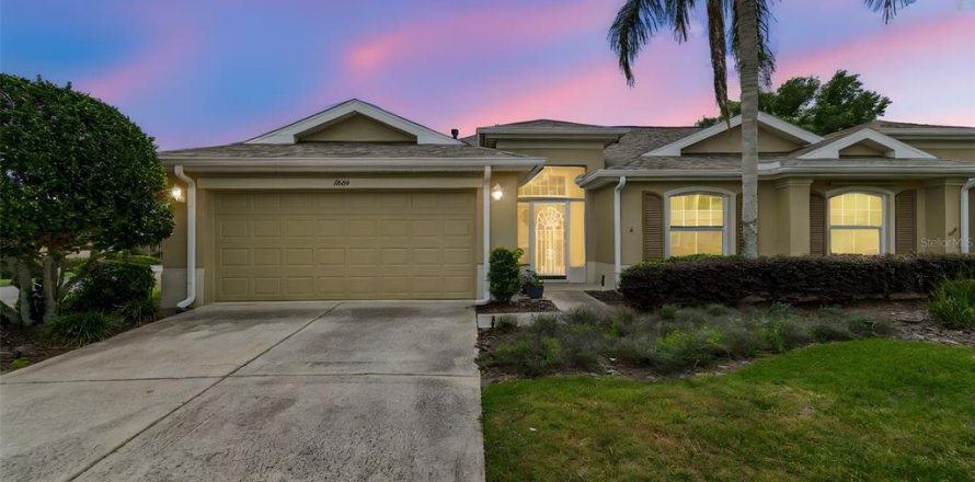 Condo in Sun City Center, Florida, 2 bedrooms № 2091882