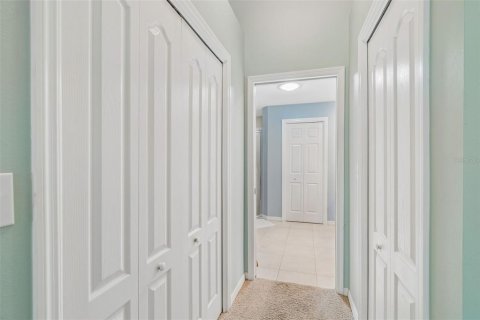Condo in Sun City Center, Florida, 2 bedrooms № 2091882 - photo 27