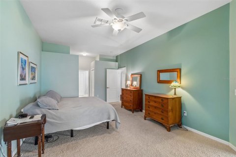 Condo in Sun City Center, Florida, 2 bedrooms № 2091882 - photo 24