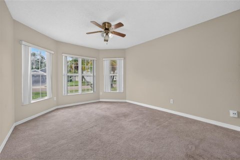 House in Orlando, Florida 3 bedrooms, 148.46 sq.m. № 2303125 - photo 20