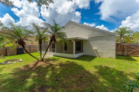 House in Orlando, Florida 3 bedrooms, 148.46 sq.m. № 2303125 - photo 26