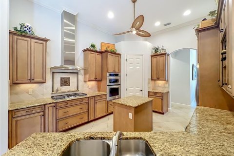 Villa ou maison à vendre à Orlando, Floride: 4 chambres, 233.65 m2 № 2399024 - photo 6