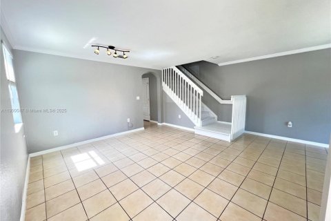 Adosado en alquiler en Miramar, Florida, 3 dormitorios, 136.57 m2 № 1953497 - foto 5