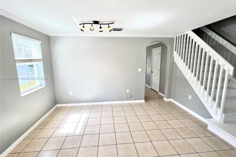 Adosado en alquiler en Miramar, Florida, 3 dormitorios, 136.57 m2 № 1953497 - foto 6