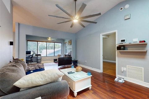 Condo in Daytona Beach, Florida, 2 bedrooms  № 1643078 - photo 7
