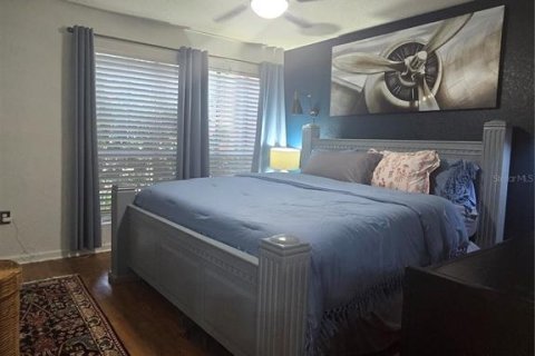 Condo in Gainesville, Florida, 1 bedroom  № 1684934 - photo 28