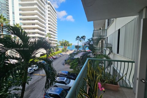 Copropriété à vendre à Miami, Floride: 44.59 m2 № 1994388 - photo 8