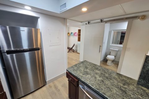 Copropriété à vendre à Miami, Floride: 44.59 m2 № 1994388 - photo 14