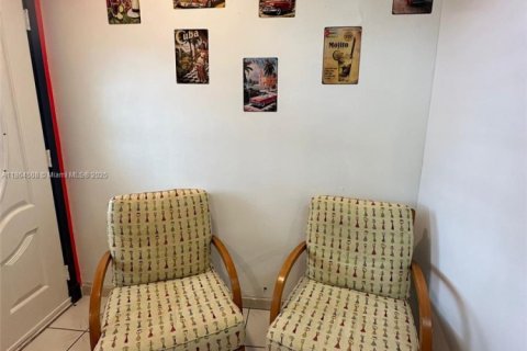 Immobilier commercial à vendre à Miami, Floride: 111.48 m2 № 1893308 - photo 30