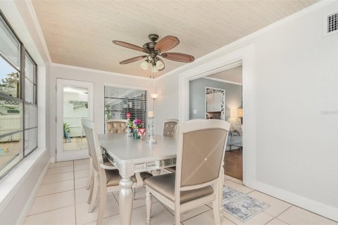 House in Ormond Beach, Florida 4 bedrooms, 173.36 sq.m. № 1898687 - photo 9
