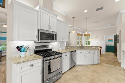 Villa ou maison à vendre à New Smyrna Beach, Floride: 3 chambres, 168.71 m2 № 1827037 - photo 15