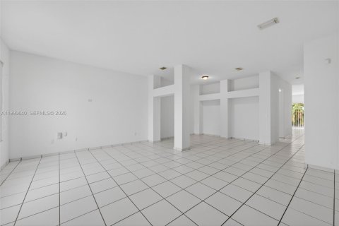 Villa ou maison à vendre à Miami Lakes, Floride: 3 chambres, 200.67 m2 № 2057263 - photo 14