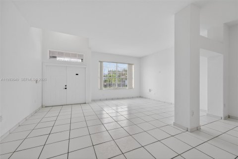 Villa ou maison à vendre à Miami Lakes, Floride: 3 chambres, 200.67 m2 № 2057263 - photo 19