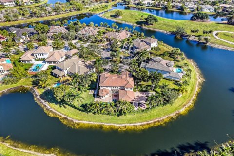 Casa en venta en Parkland, Florida, 6 dormitorios, 553.33 m2 № 1966033 - foto 10