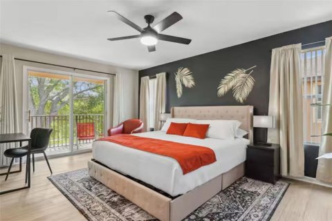 Townhouse in Davenport, Florida 4 bedrooms, 172.43 sq.m. № 2123178 - photo 19