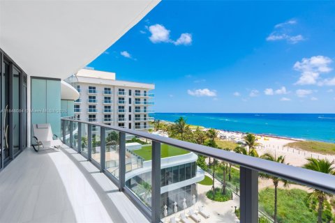 Condo in Pompano Beach, Florida, 3 bedrooms  № 1858897 - photo 30