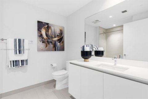 Condo in Pompano Beach, Florida, 3 bedrooms  № 1858897 - photo 25