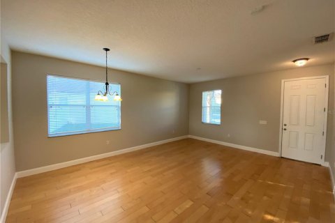 Casa en alquiler en Orlando, Florida, 3 dormitorios, 208.94 m2 № 1919745 - foto 4