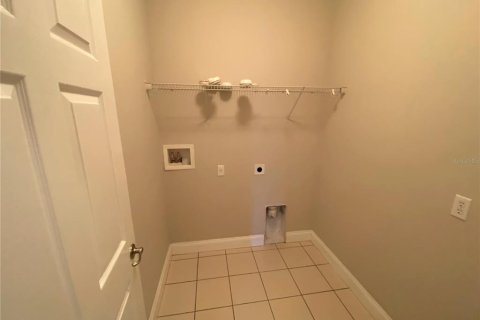 Casa en alquiler en Orlando, Florida, 3 dormitorios, 208.94 m2 № 1919745 - foto 23