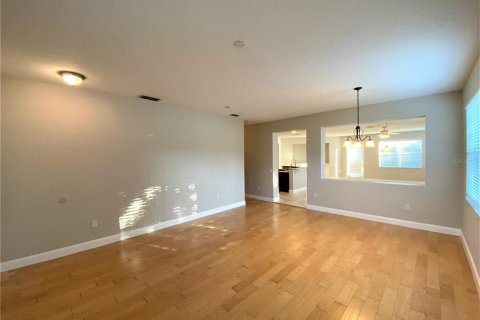 Casa en alquiler en Orlando, Florida, 3 dormitorios, 208.94 m2 № 1919745 - foto 3