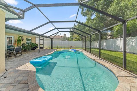 House in Brandon, Florida 3 bedrooms, 138.05 sq.m. № 2306178 - photo 19