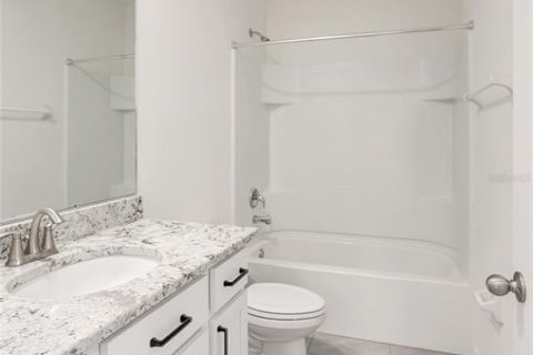 Touwnhouse à vendre à Wesley Chapel, Floride: 3 chambres, 155.43 m2 № 2424127 - photo 29