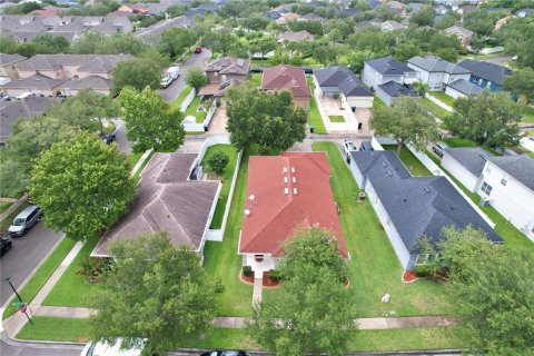 House in Orlando, Florida 3 bedrooms, 174.93 sq.m. № 1613877 - photo 30
