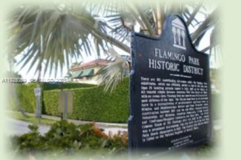 Apartment in Miami Beach, Florida 1 bedroom № 1987451 - photo 13