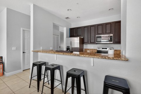 Touwnhouse à vendre à Miramar, Floride: 3 chambres, 185.8 m2 № 2085752 - photo 14