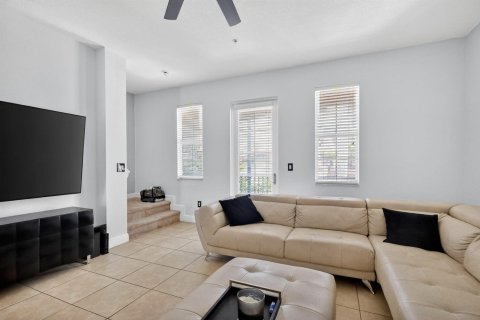 Touwnhouse à vendre à Miramar, Floride: 3 chambres, 185.8 m2 № 2085752 - photo 19