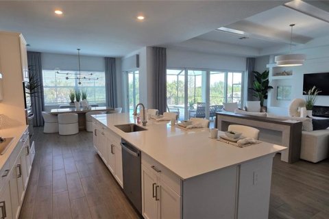 House in Port Charlotte, Florida 3 bedrooms, 245.91 sq.m. № 2109035 - photo 8