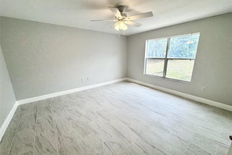 House in Poinciana, Florida 4 bedrooms, 186.45 sq.m. № 2391446 - photo 10
