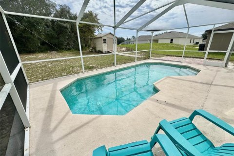 House in Poinciana, Florida 4 bedrooms, 186.45 sq.m. № 2391446 - photo 26