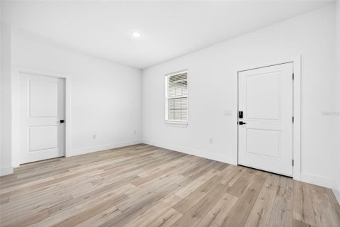 House in Port Charlotte, Florida 4 bedrooms, 169.73 sq.m. № 2211522 - photo 2