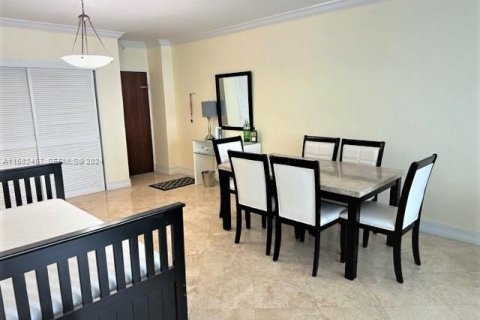 Copropriété à vendre à Hollywood, Floride: 1 chambre, 84.08 m2 № 2189453 - photo 6
