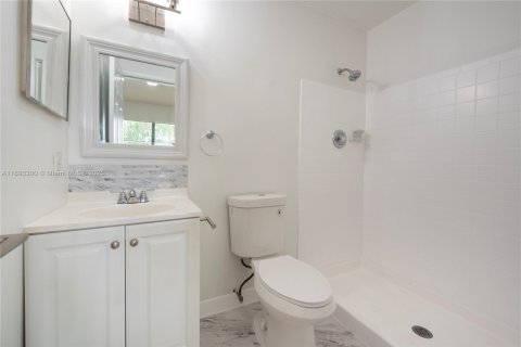 Copropriété à louer à Sunrise, Floride: 2 chambres, 78.04 m2 № 1946862 - photo 19