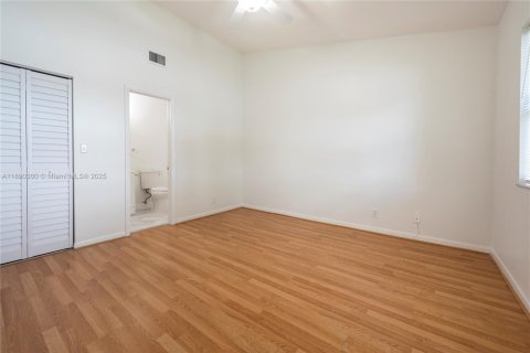Copropriété à louer à Sunrise, Floride: 2 chambres, 78.04 m2 № 1946862 - photo 16