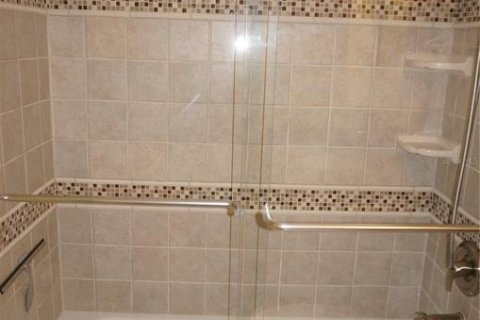 Купить кондоминиум в Пунта-Горда, Флорида 6 комнат, 104.05м2, № 1547642 - фото 23