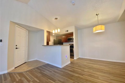 Copropriété à louer à Orlando, Floride: 3 chambres, 114.92 m2 № 2123648 - photo 7